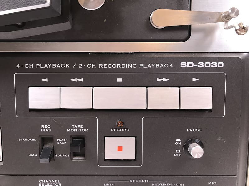 Vintage Reel To Reel Player Recorder Sansui SD-3030
