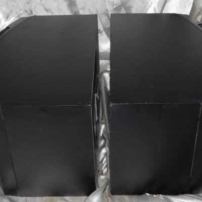 Bose 201V bookshelf speakers pair image 4