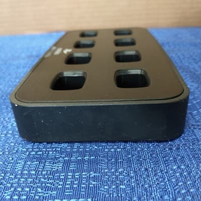 Revolabs 02-08HDCHG-C Charger Base W/ 8 01-HDTBLMIC-DR-11 Microphones image 6