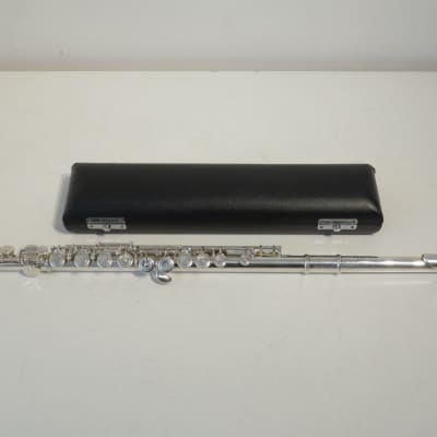 Trevor James Cantabile II Flute with Solid Silver Head Joint Trevor James Cantabile II Flute with Solid Silver Head Joint