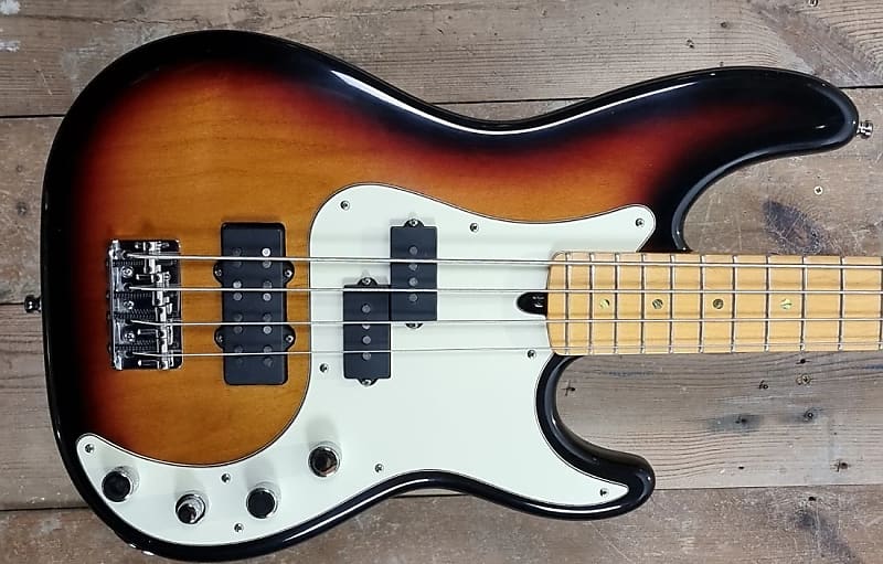 Fender American Deluxe Precision Bass 1998 image 1