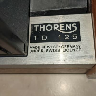 Thorens  TD125 TURNTABLE WITH RABCO SL-8E TONEARM 1960's 1070's  Wood Trim image 2