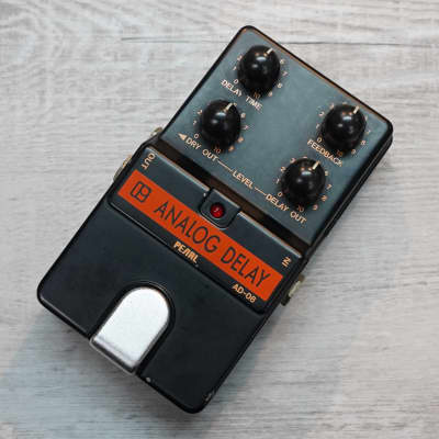 Pearl AD-08 Analog Delay | Reverb