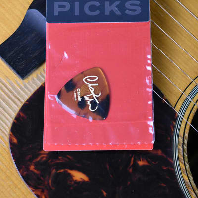 D'Addario Chris Thile Signature Casein Mandolin Pick 1.4 mm image 4