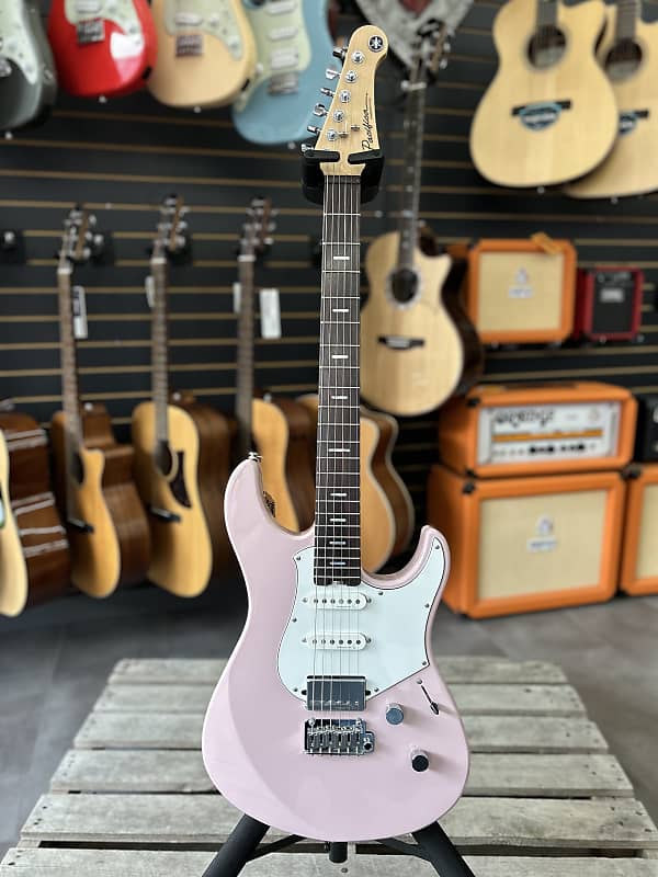 Yamaha PACS+12M Pacifica Standard Plus 2024 - Present - Ash Pink image 1