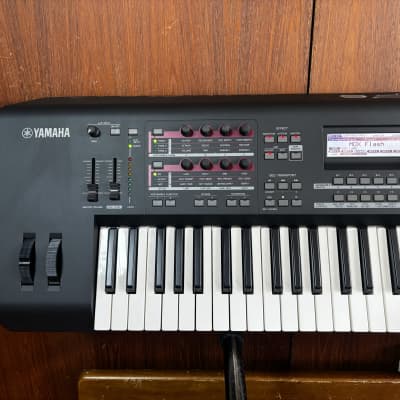 Yamaha MOXF6 61-key Synthesizer Workstation w/ box MOTIF XF sound quality image 2