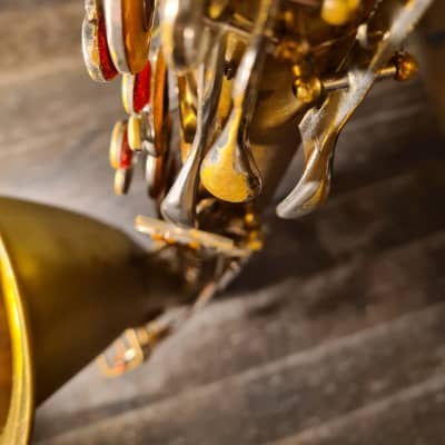 Baritone Big B Aristocrat Gold Saxophone image 2