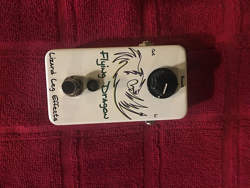 Lizard Leg Effects Flying Dragon ブースター Lizard leg effects Flying dragon boost 2010s White | Reverb