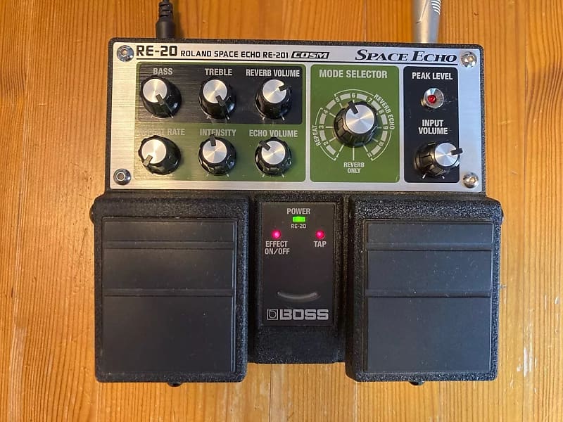 Boss RE-20 Space Echo