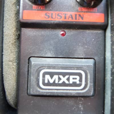 MXR Limiter 143 | Reverb