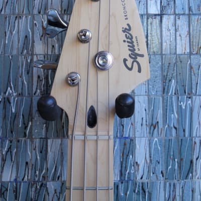 Squier Bronco Bass, Black image 4