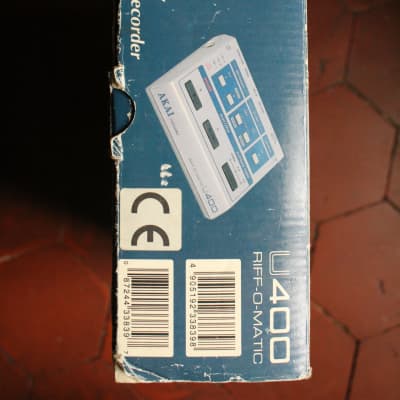 ギター AKAI Professional U-400 RIFF-O-MATIC Akai Riff-O-Matic u400 | Reverb Italia