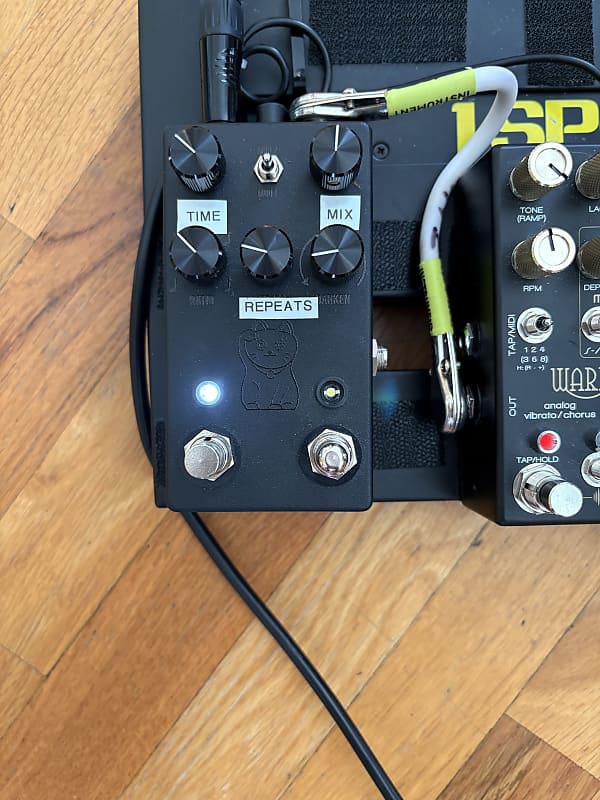 JHS Lucky Cat Delay | Reverb Canada