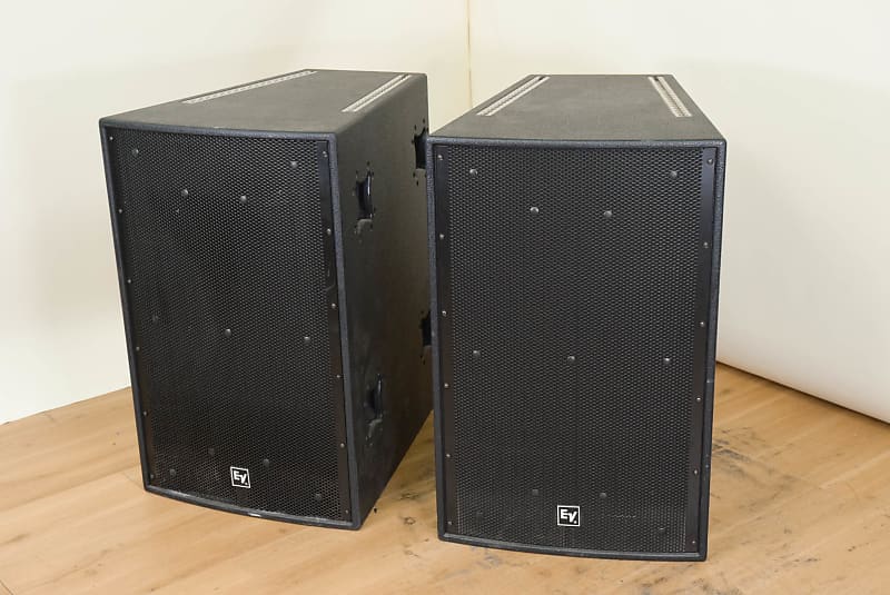 ElectroVoice (EV) XArray Xi1153A/64 Loudspeaker (PAIR) Reverb