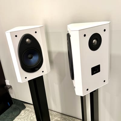 Polk Audio FX500i Surround Speakers with Wall Mount Brackets - Excellent image 4
