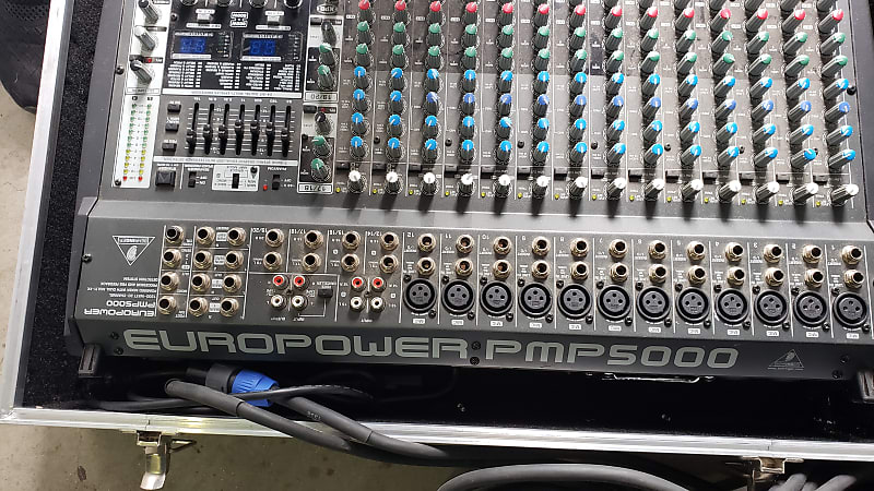 Behringer EUROPOWER PMP5000 　ミキサー Behringer EUROPOWER PMP5000 Powered Mixer Pmp5000
