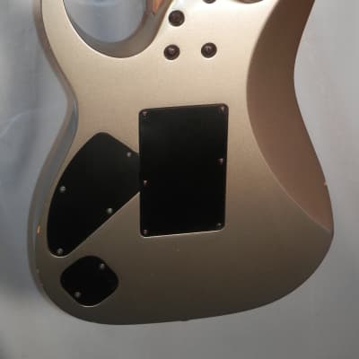 Ibanez RG Series HSH Locking Tremolo24-Fret Made in Japan electric