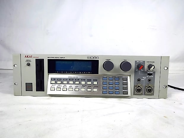 Akai S1000 Midi Stereo Digital Sampler image 1