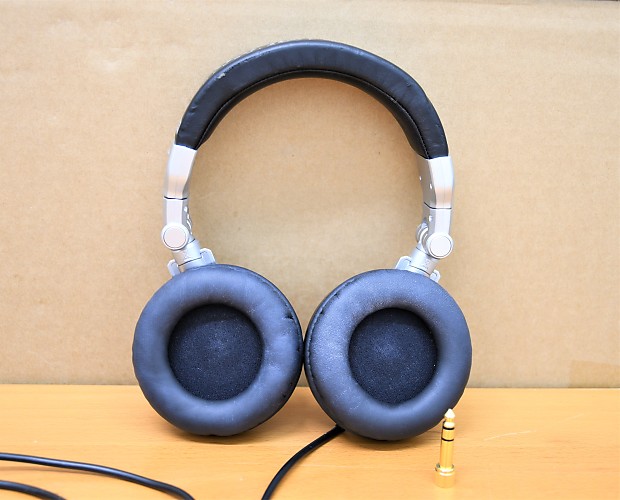 Allen & Heath Xone series XD53 Professional DJ Headphones Reverb