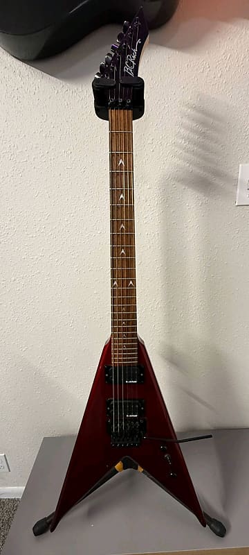 B.C. Rich MK3-JV-BKWB Junior V MkIII Black with White Bevels | Reverb