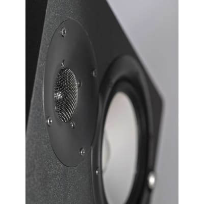 Yamaha HS7 Active Studio Monitors w Speaker Stands and TRS to XLR Male Cables image 5