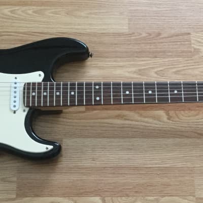 Fender Squier Affinity 1997 Black Stratocaster | Reverb