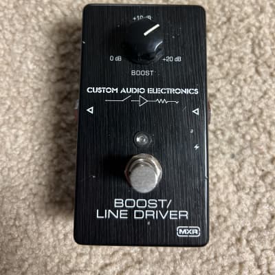 MXR MC401 CAE Boost/Line Driver