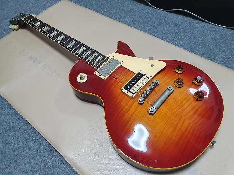Limited Price Down! 1987 Greco EG59 Mint Collection Japan