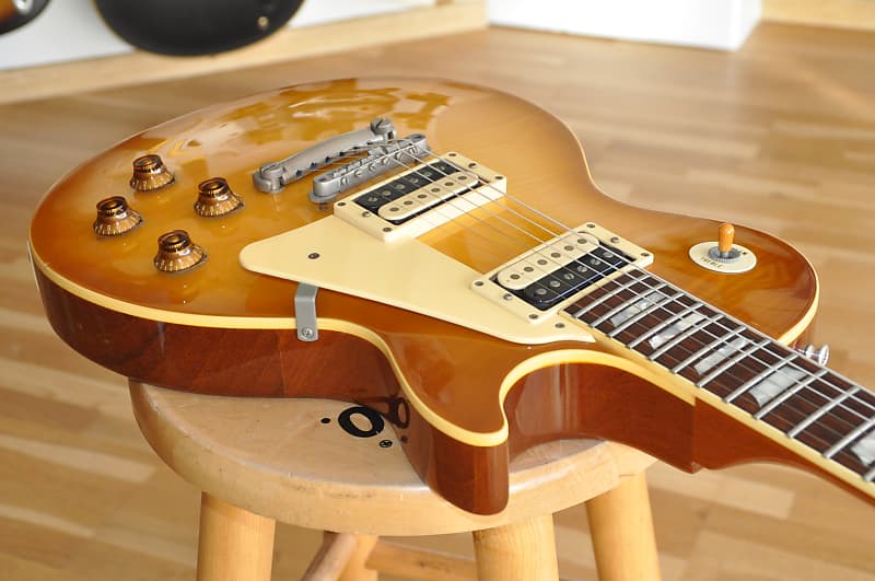 Burny Super Grade RLG-70 '59 Model Honeyburst 1990