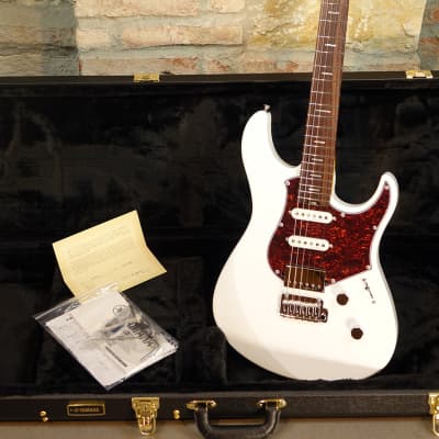 YAMAHA PACP12 SWH - Pacifica Professional Rosewood - Made in