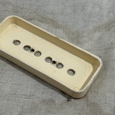 Vintage 1971-1972 Gibson Embossed Logo '58 (54) Les Paul Goldtop P-90 Pickup Cover #1 Rare image 9