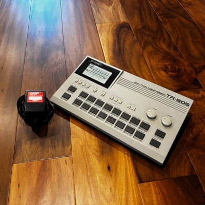 Roland TR-505 Rhythm Composer 1980s - White