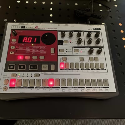 Korg Electribe-R ER-1 Rhythm Synthesizer 2000s - Silver