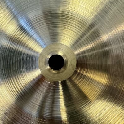 15" Modified Zildjian Avedis Hihat 855/990gr (VIDEO) image 8
