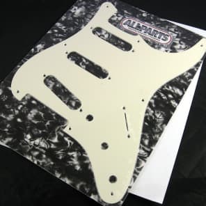 Allparts Pickguard for Stratocaster 1-Ply