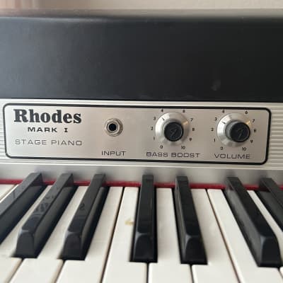 Rhodes Stage Piano 見慣れる MarkⅡ 73鍵 | 未テスト|低価格