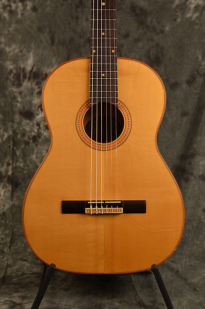 L mozzani classical shop guitar