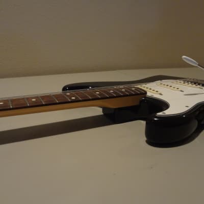 FENDER Stratocaster Left Handed Made In Japan 1984 - 1987 Black image 11