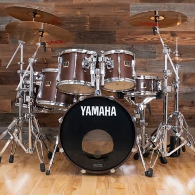 YAMAHA STAGE CUSTOM 6 PIECE DRUM KIT, SATIN BROWN (PRE-LOVED