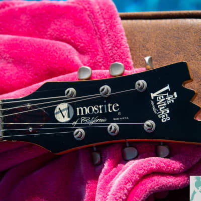 1976 Mosrite of California (Made in the USA) 1965 "The Ventures" w Moseley Tremelo Reissue - w Original Hard Case - Pro Set Up with Perfect Frets, Action & Intonation! image 4
