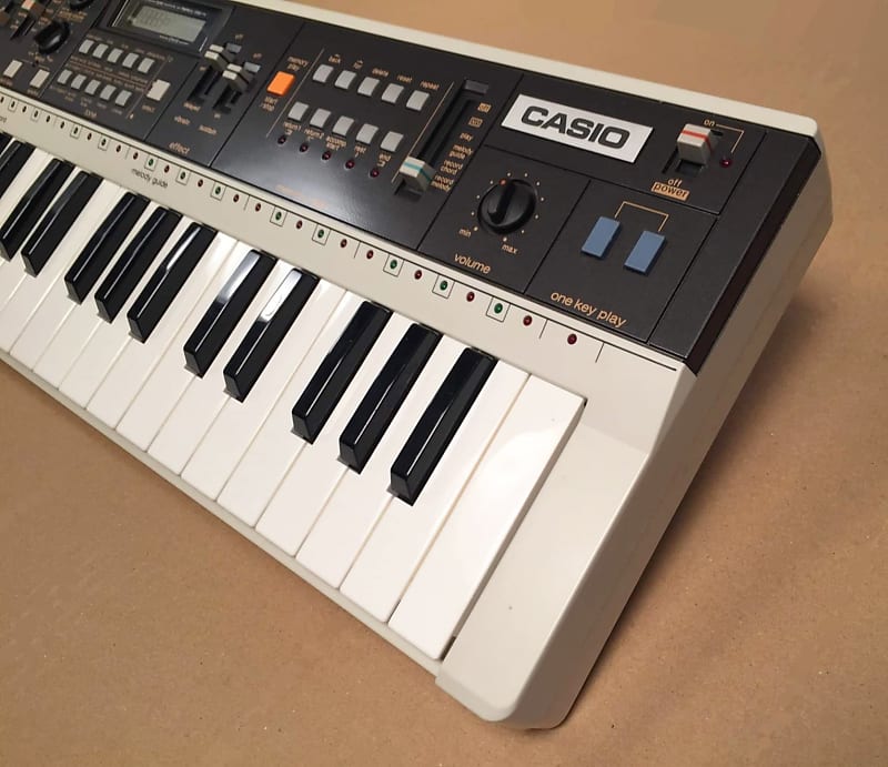 Casio MT-70 Casiotone 49-Key Synthesizer | Reverb