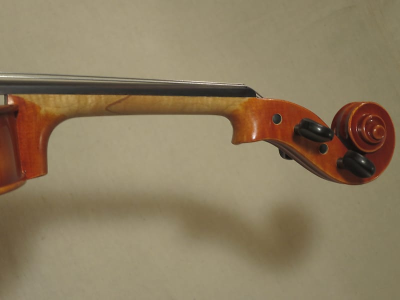 Suzuki Viola No. 2 (Intermediate), 15.5