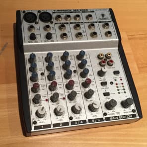 ベリンガー MX 602A Behringer Eurorack MX 602A 6 Channel Compact Mixer Working