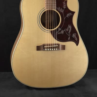 Gibson Hummingbird Studio Walnut Antique Natural image 1