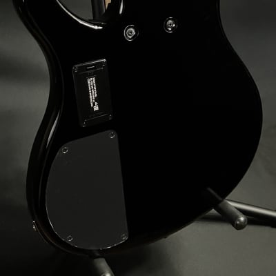Yamaha TRBX305BL 5-String Electric Bass Guitar Gloss Black Finish image 11