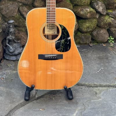 El Dégas Model 218 Acoustic Guitar Made in Japan - 1970s image 2