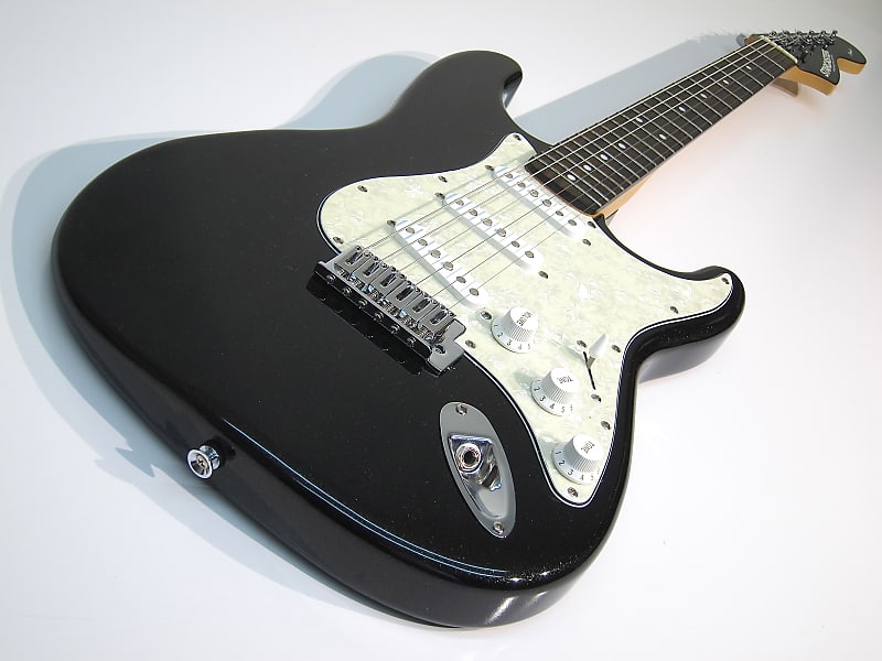 Vintage 2009 Fender Starcaster Entry Level Solid Body Reverb