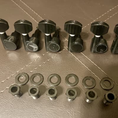 Ibanez Sealed Die-Cast Inline Non-staggered Tuner Set 2020 - Black image 1