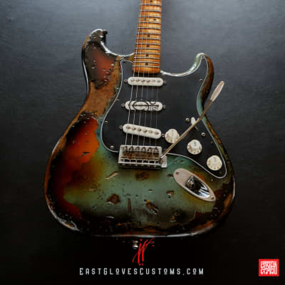 Fender Stratocaster Daphne Blue/Sunburst Heavy Aged Relic [$200 OFF for Limited Time Only] image 8