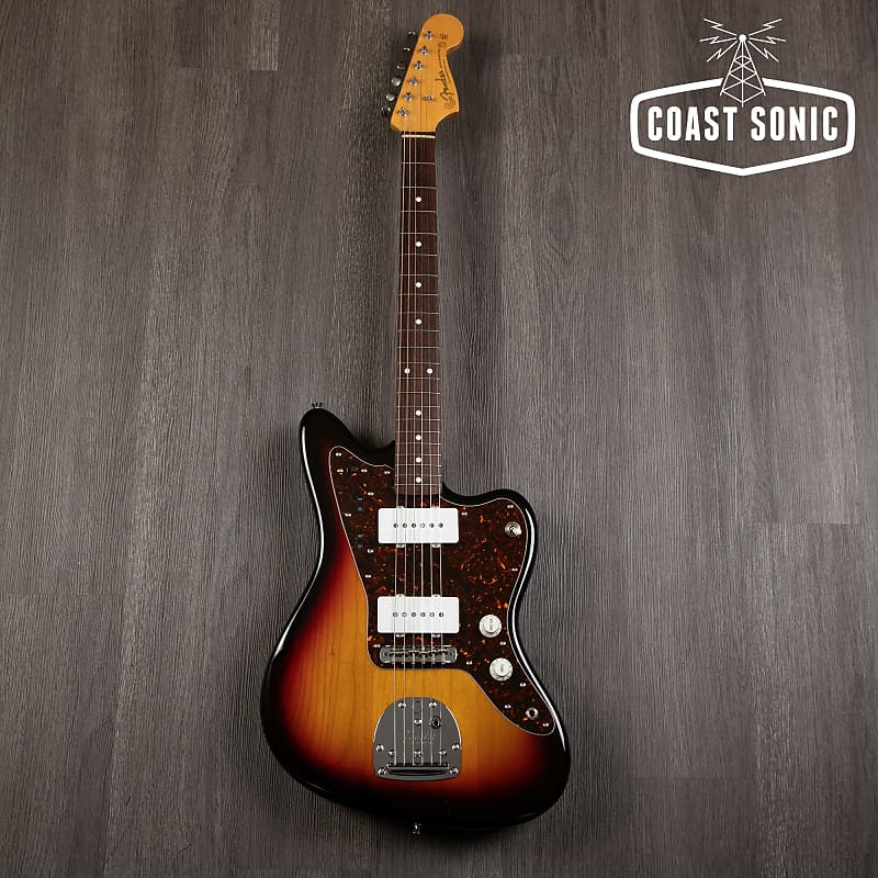 2004 Fender '62 reissue Jazzmaster JM66-80 crafted in Japan